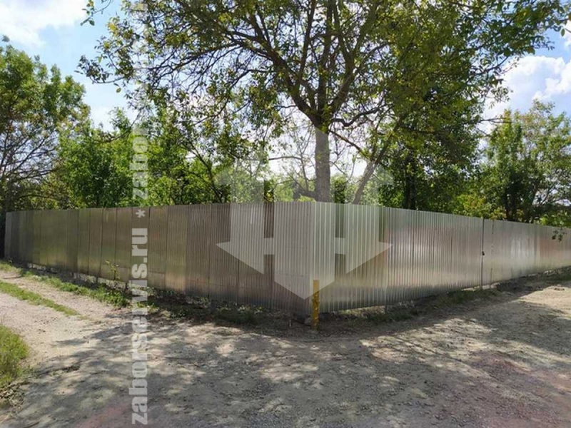 Забор из профнастила оцинкованный 53 метра