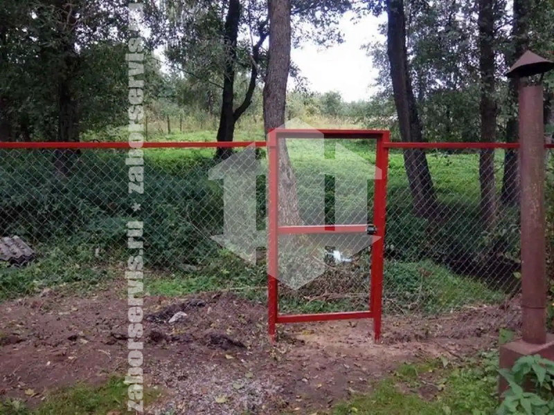 Забор из сетки рабицы на профильном каркасе 68 метров