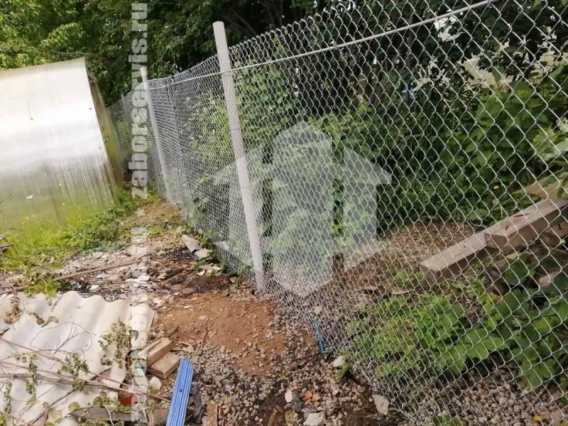 Забор из сетки рабицы с арматурой 75 метров