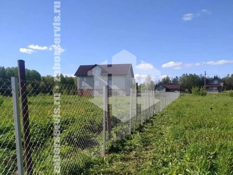 Забор из сетки рабицы оцинкованный 150 метров